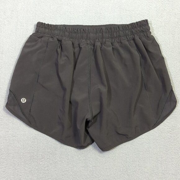 Lululemon Shorts Women's 6 Black Hotty Hot Short II Long 4" Activewear Running - Picture 1 of 12